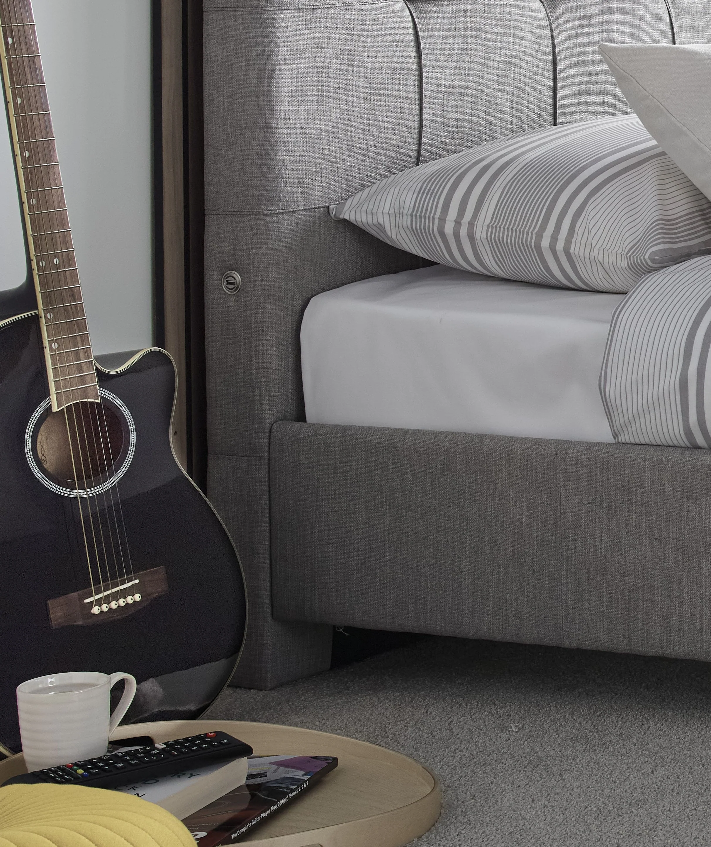 Alpha Manual TV Bed In Grey - KING - SPECIAL PRICE - Image 3