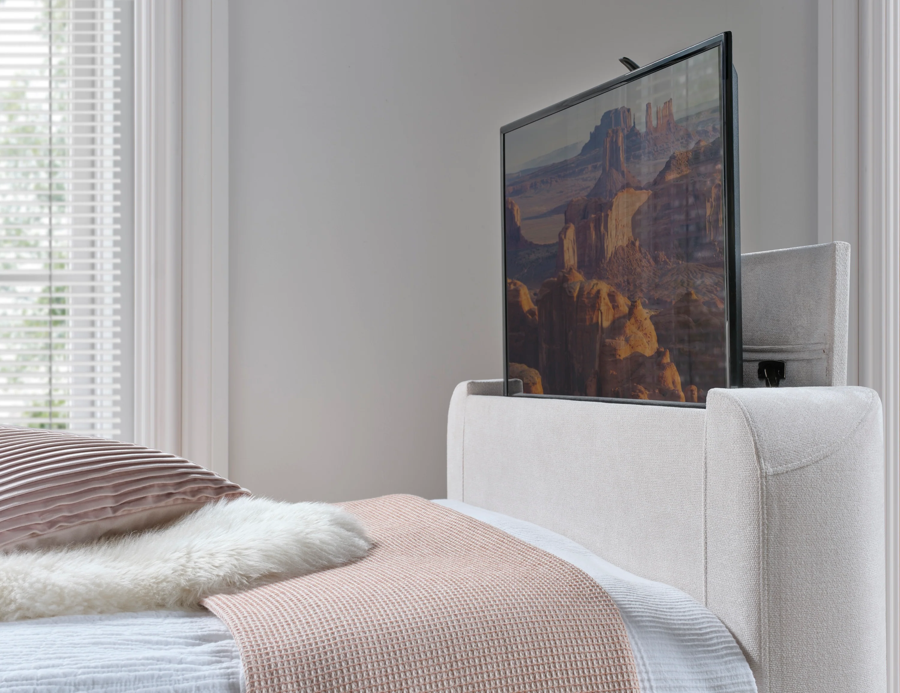 Arla Ottoman Single TV Bed in Luxury Cream - Image 5