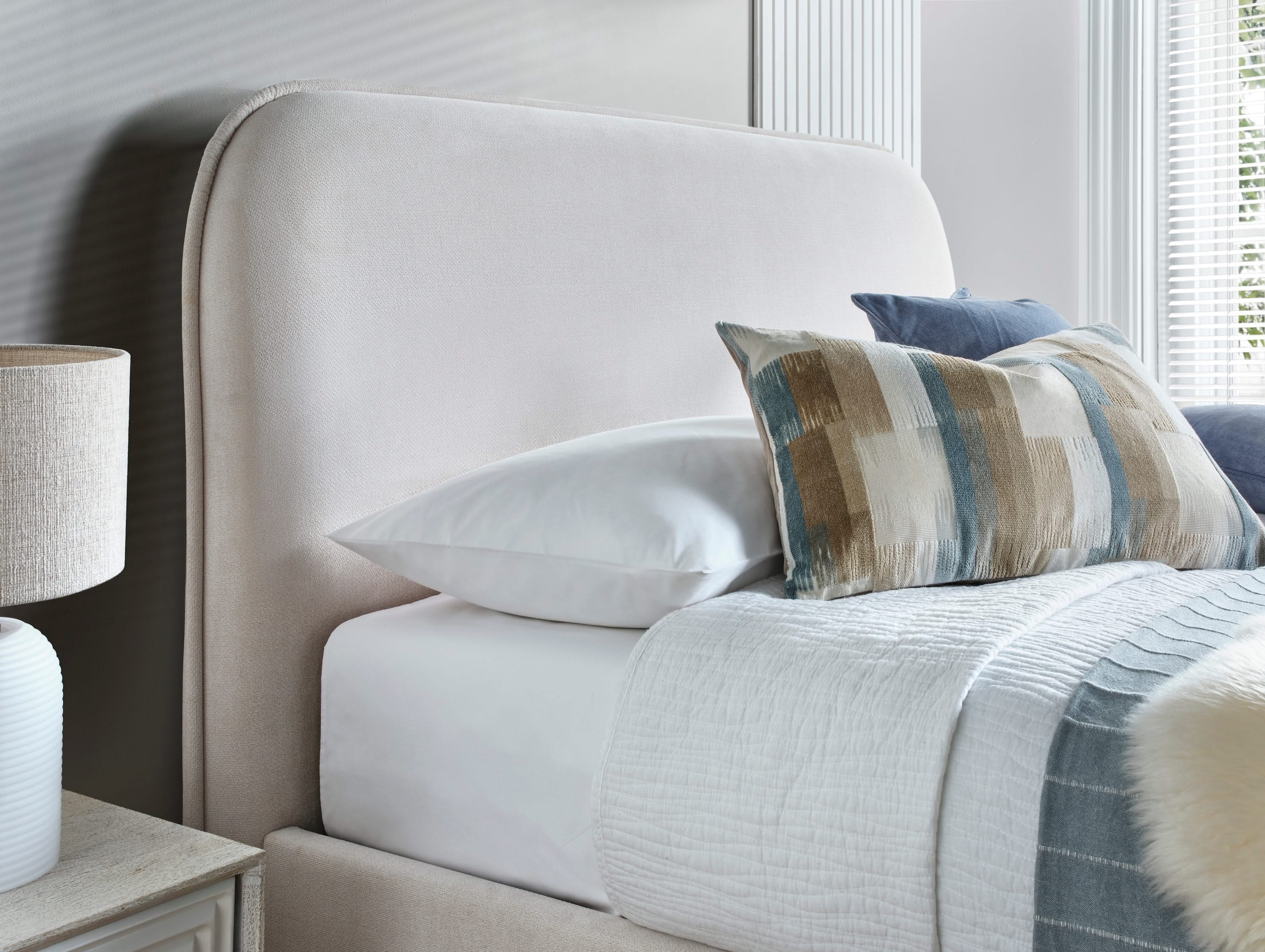 Arla Ottoman TV Bed in Luxury Cream - Image 4