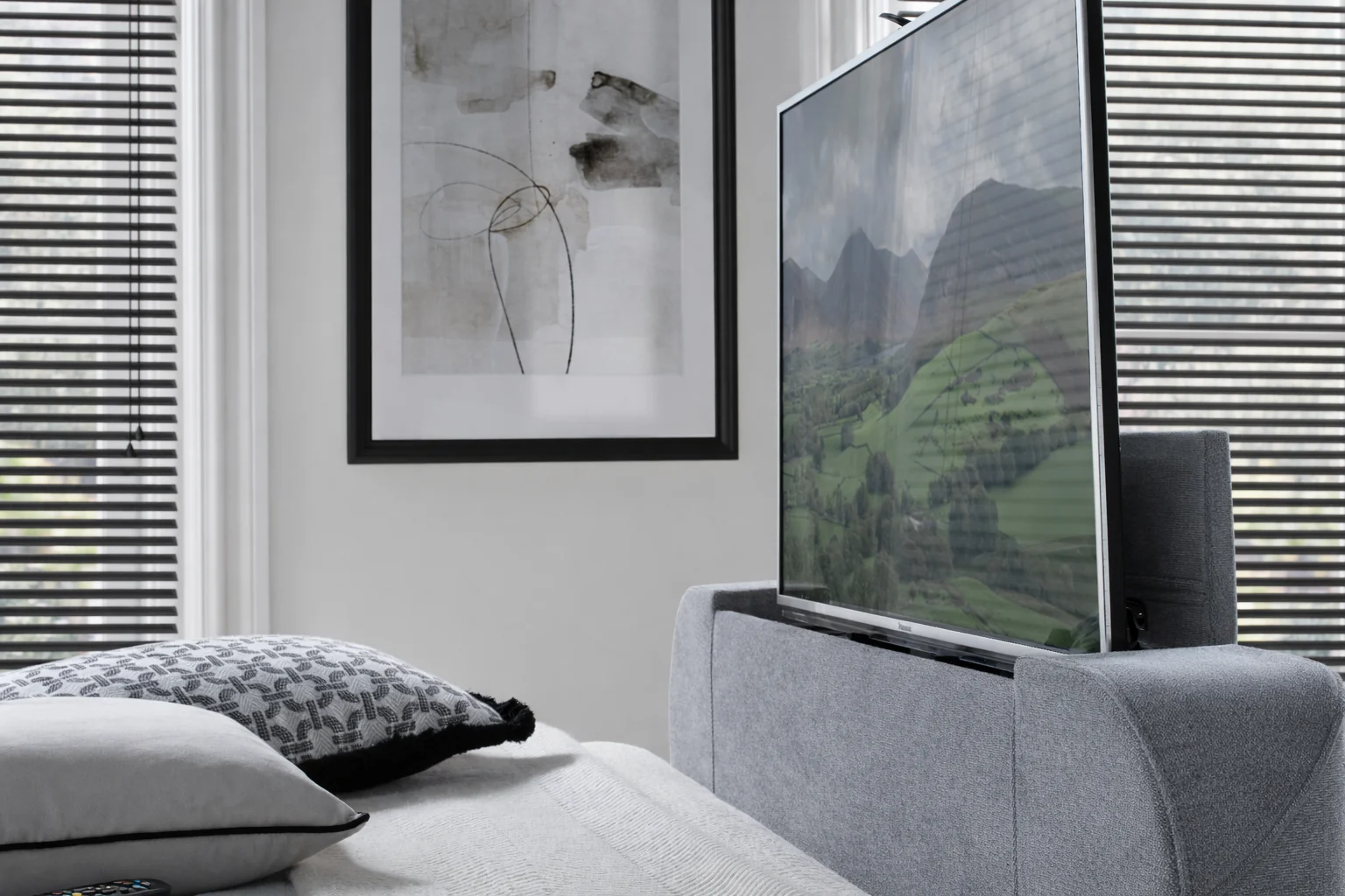 Atom II Ottoman Storage TV Bed in Luxury Grey - Image 6