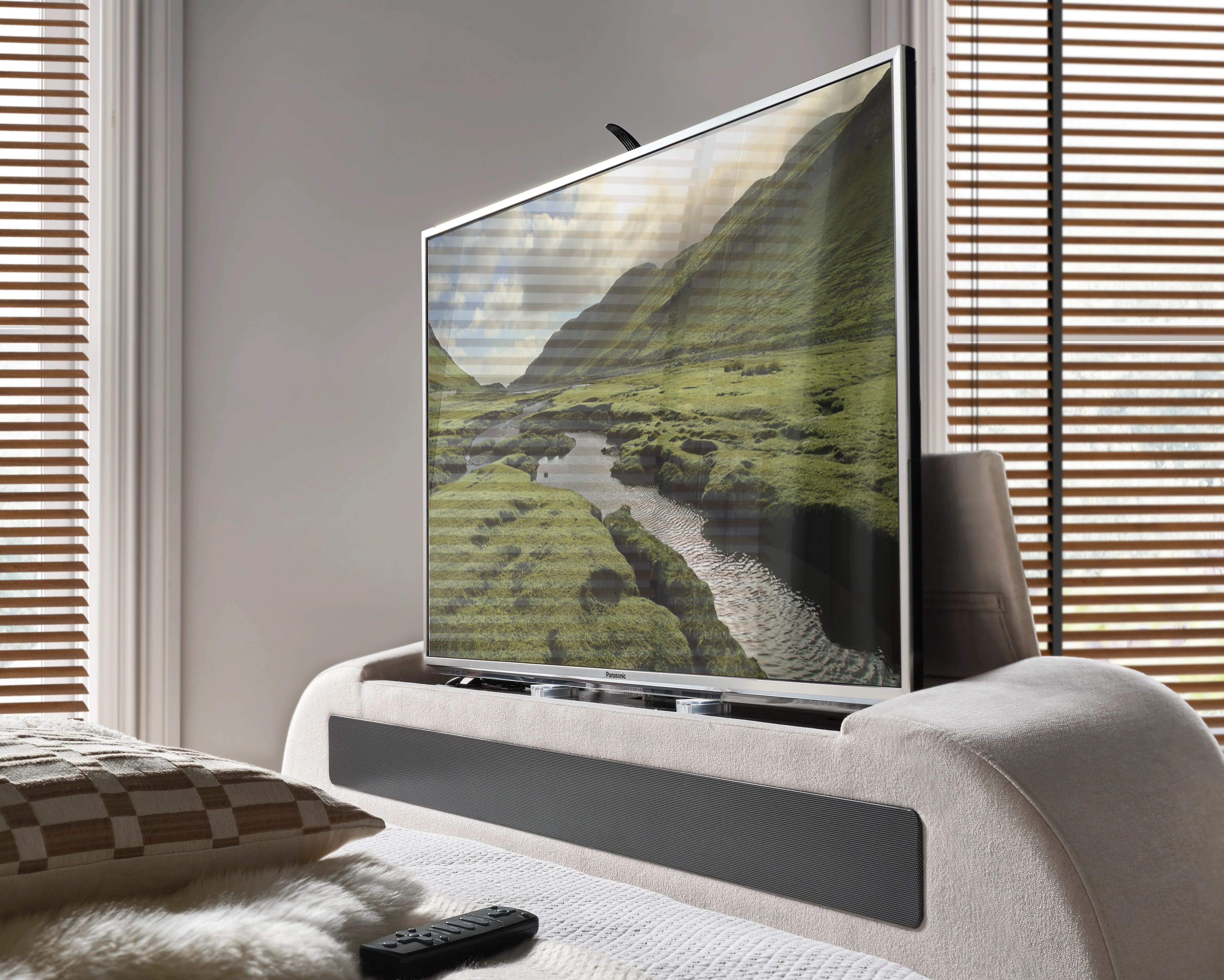 Hampton True Sound 5.1 Soft Cream Ottoman TV Bed - Image 3