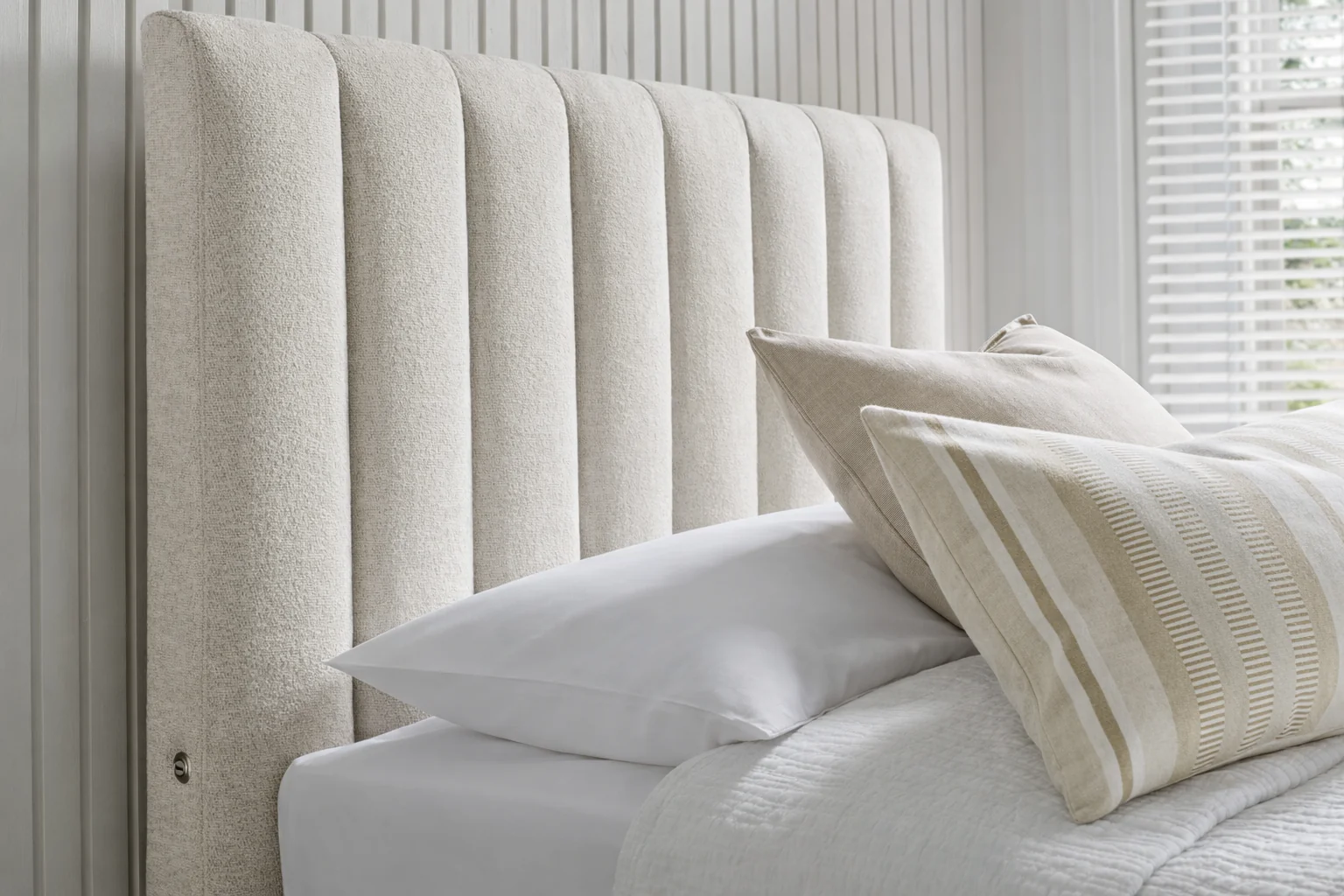 Lynx Single Ottoman TV Bed In Pebble Stone - Image 5