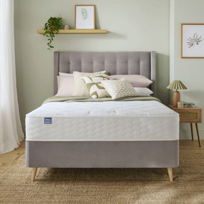 Silentnight Comfort Breathe® 1200 Pocket Mattress - Image 2