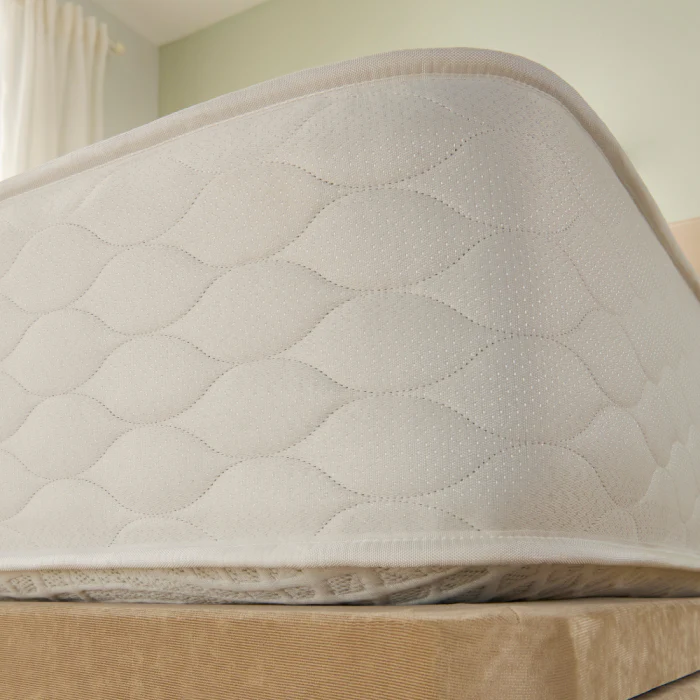 Silentnight Comfort Breathe™ 1400 Pocket Ortho Mattress - Image 3