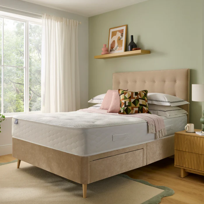 Silentnight Comfort Breathe™ 1400 Pocket Ortho Mattress - Image 4