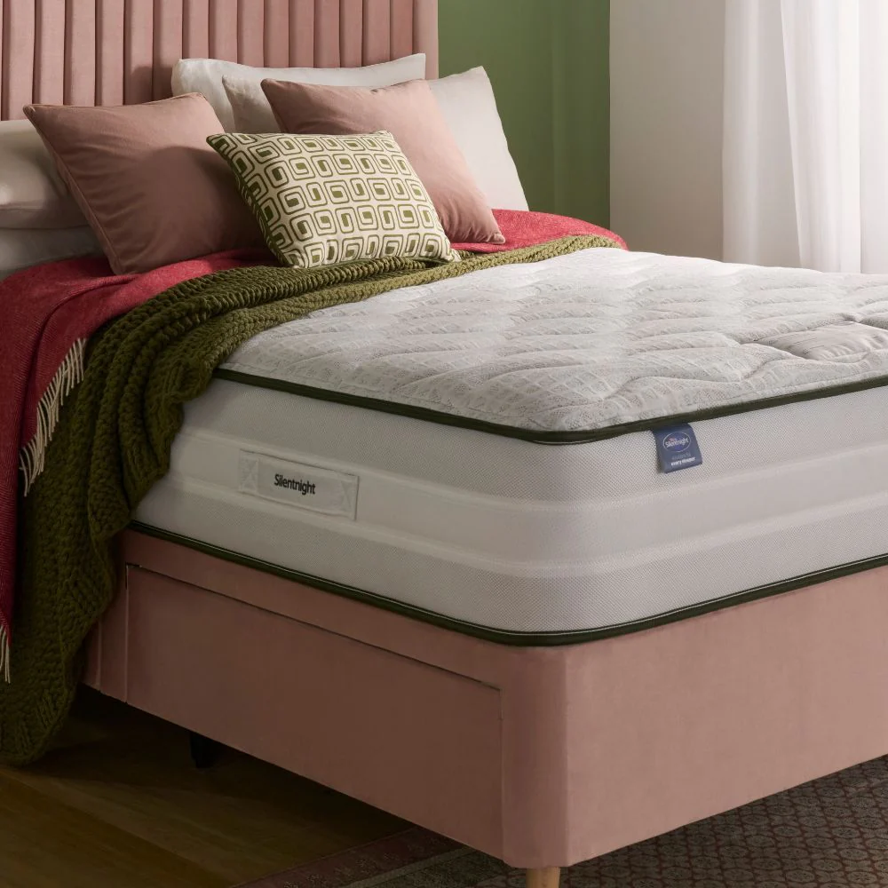 Silentnight Comfort Breathe™ Plus 1600 Pocket Mattress - Image 3